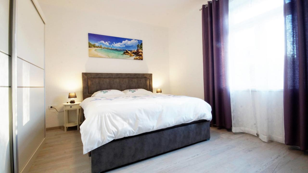 Kala Apartment Tivat Exterior foto